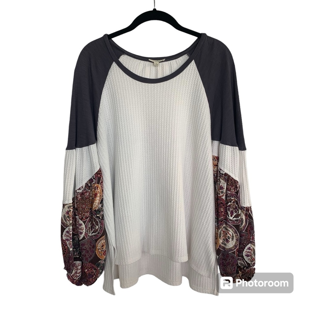 Umgee Womens L Long Sleeve Top Waffle Knit White Gray Multicolor Floral Print